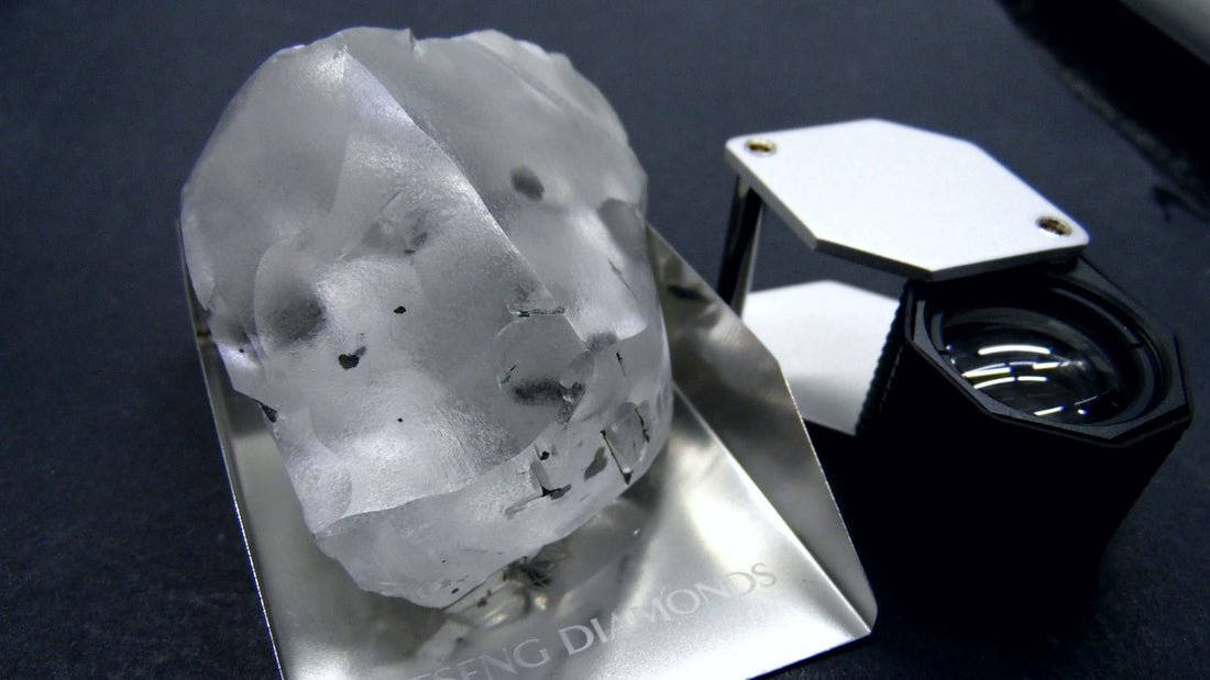 😳 Giant 910 Carat Diamond Found In Lesotho