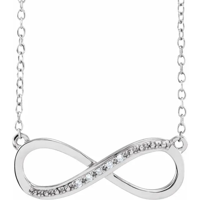 Front view white Gold necklace with infinity diamond pendant 